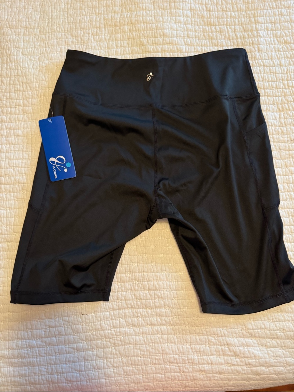Athletic Black High-Waist Bike Shorts with Pockets New With Tags Size XL - Picture 4 of 4